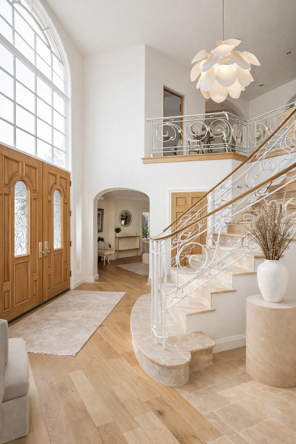 14405 Mulholland — grand entry and staircase